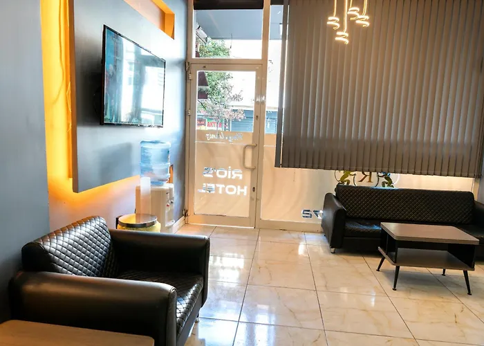 호텔 Rio's Airport 4*