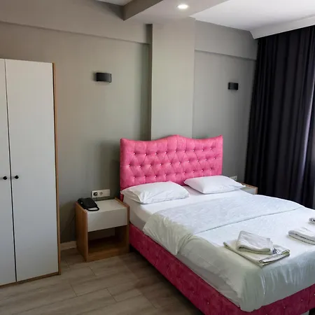 Hotell Rio's Airport 4*