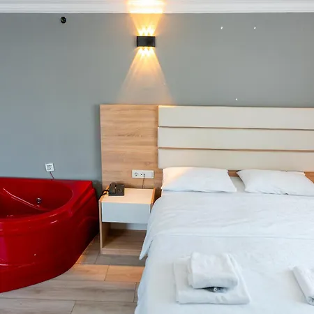 Hotel Rio's Aırport 4*